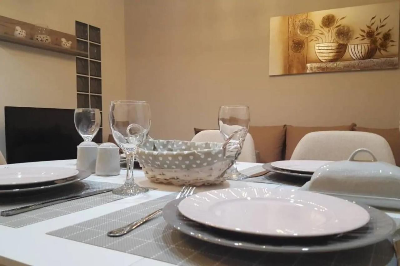 סלוניקי Downtown City Apartment מראה חיצוני תמונה