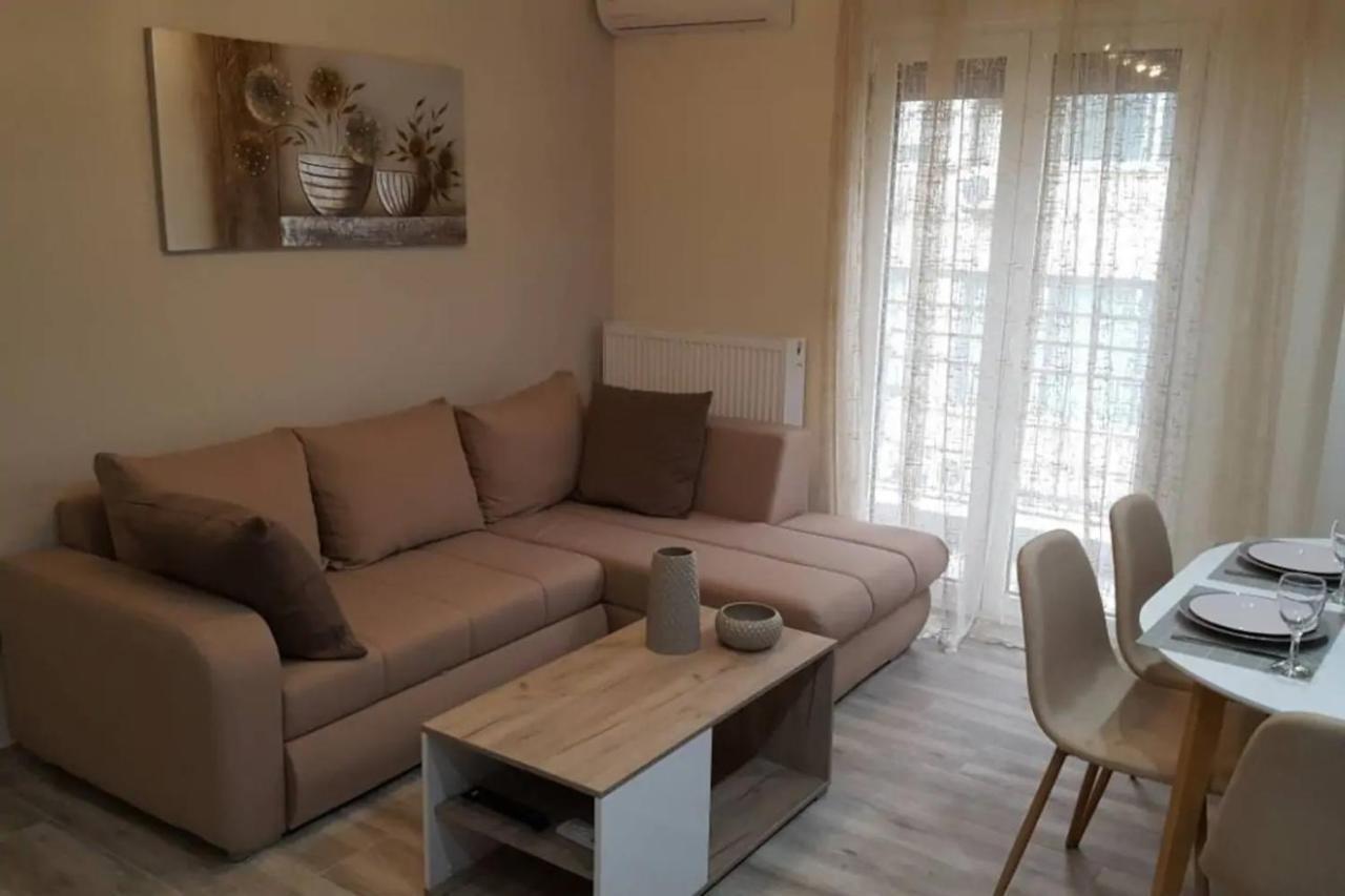 סלוניקי Downtown City Apartment מראה חיצוני תמונה