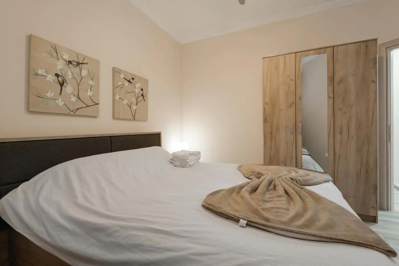 סלוניקי Downtown City Apartment מראה חיצוני תמונה